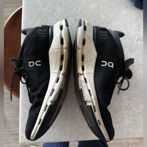 On Running Women’s Cloudnova Black Running Shoes